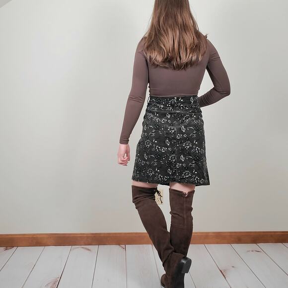 Loft Wildflower Corduroy Mini Skirt Green 12 - Picture 2 of 7